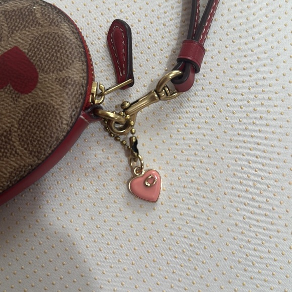 COACH wristlet - Picture 3 of 5